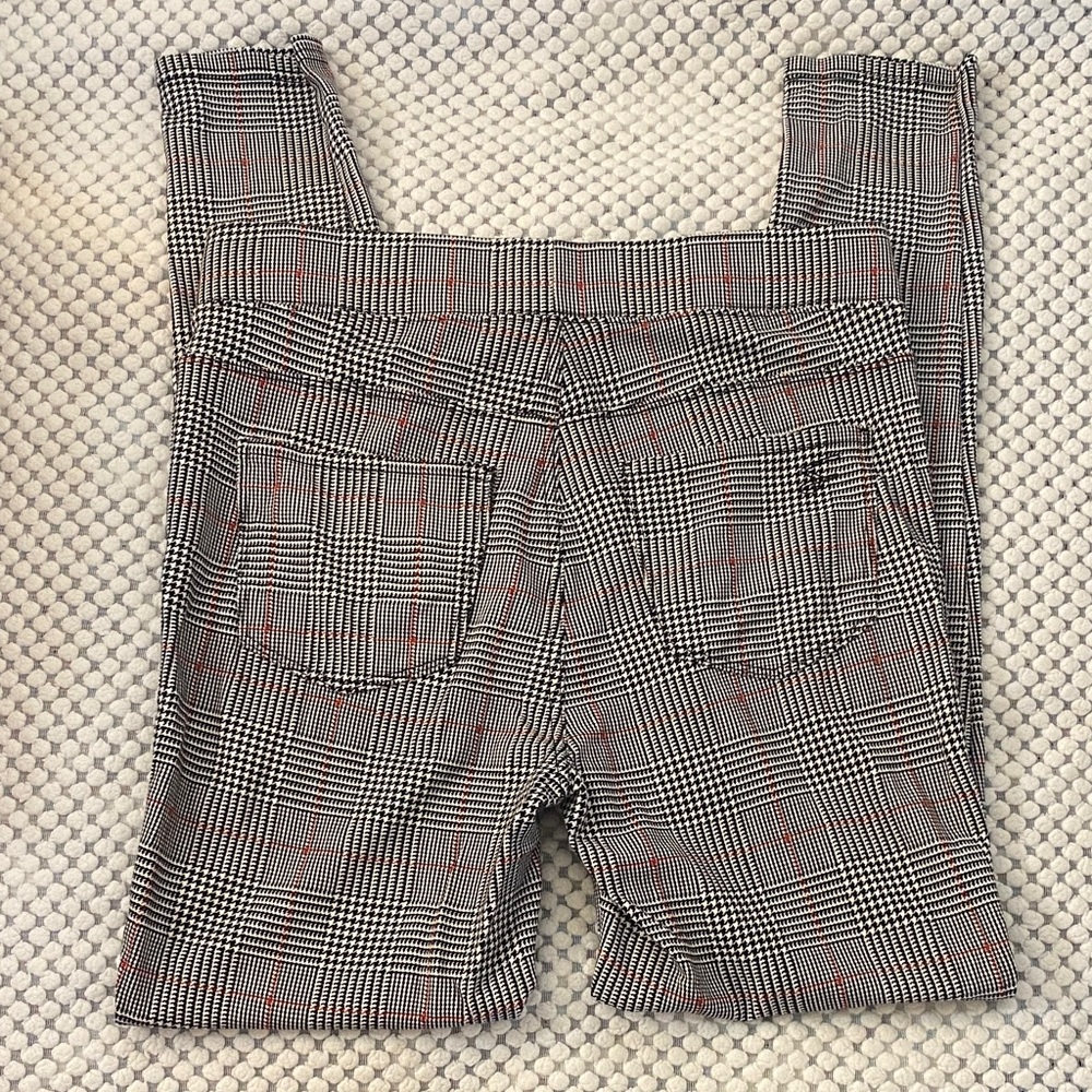 Seven7 Black and White Plaid Leggings